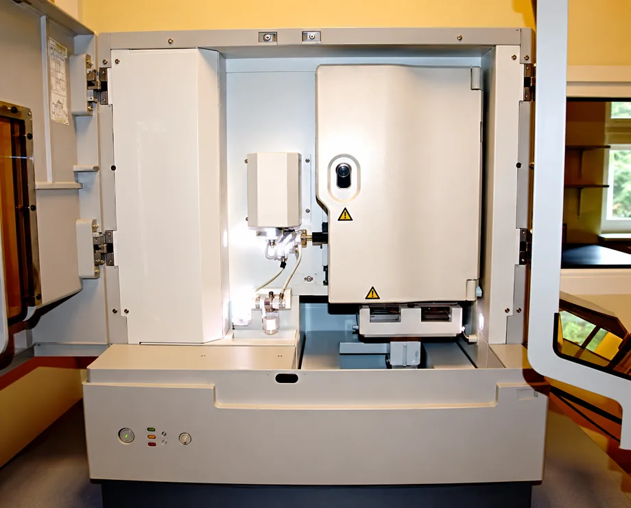 Laboratory instrument